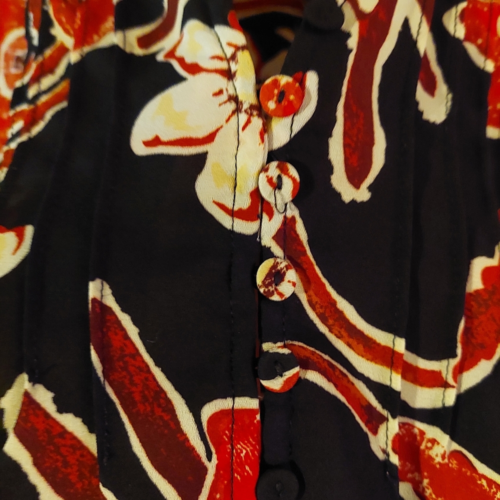Cupcakes & Cashmere floral V neck navy blue red long sleeve abstract top. M - Picture 4 of 10